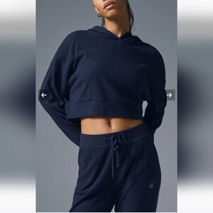 Alo New Muse Sweatpants set